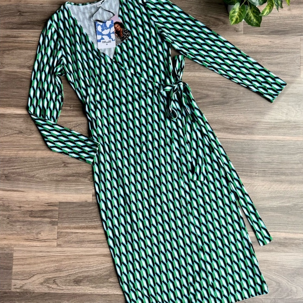 Diane Von Furstenberg Green Black White Long Sleeve Wrap Dress